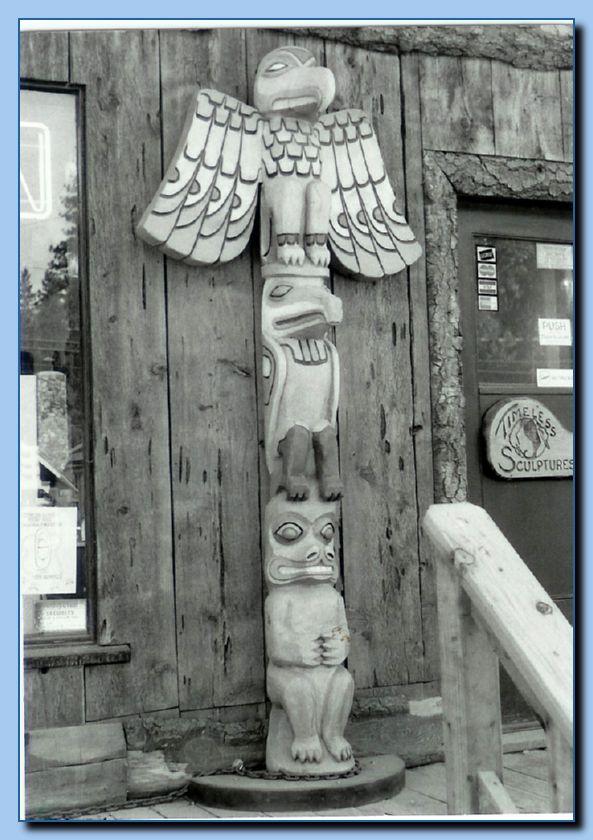 2 100 Totem Traditional Archive 07